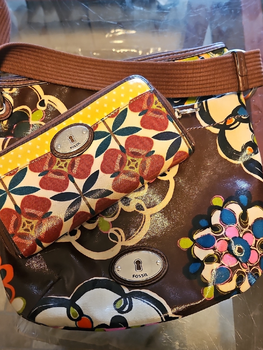 Fossil Brown Floral Pattern Crossbody with Non Matching Floral Wallet